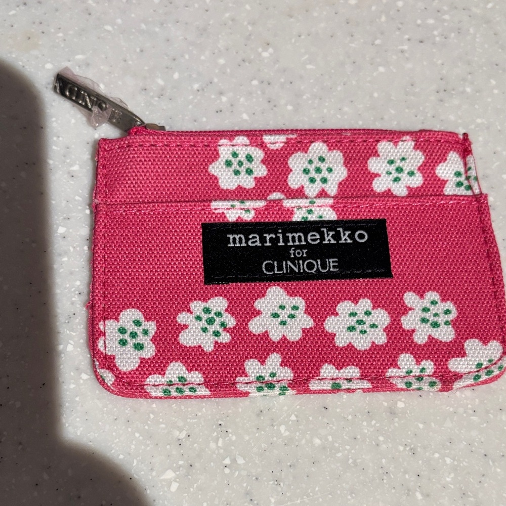Marimekko Pink and Green Floral Coin Pouches - Picture 2 of 5
